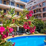 Casa Del Mar Apartment Sveti Vlas