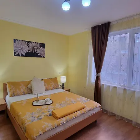 Casa Del Mar Апартамент *